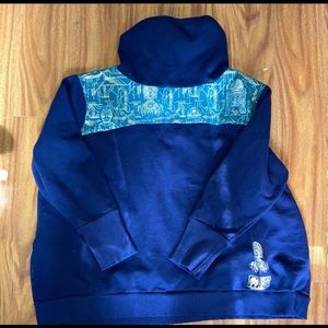 Disneyland Galaxy’s Edge Star Wars Droid Depot sweater Small
